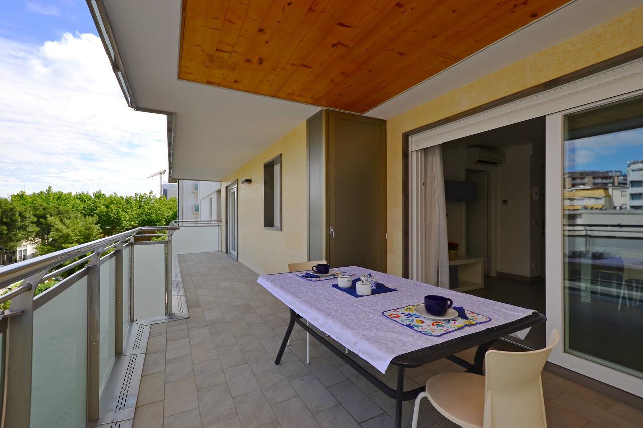 Appartamenti Mare Lignano Sabbiadoro Exterior foto